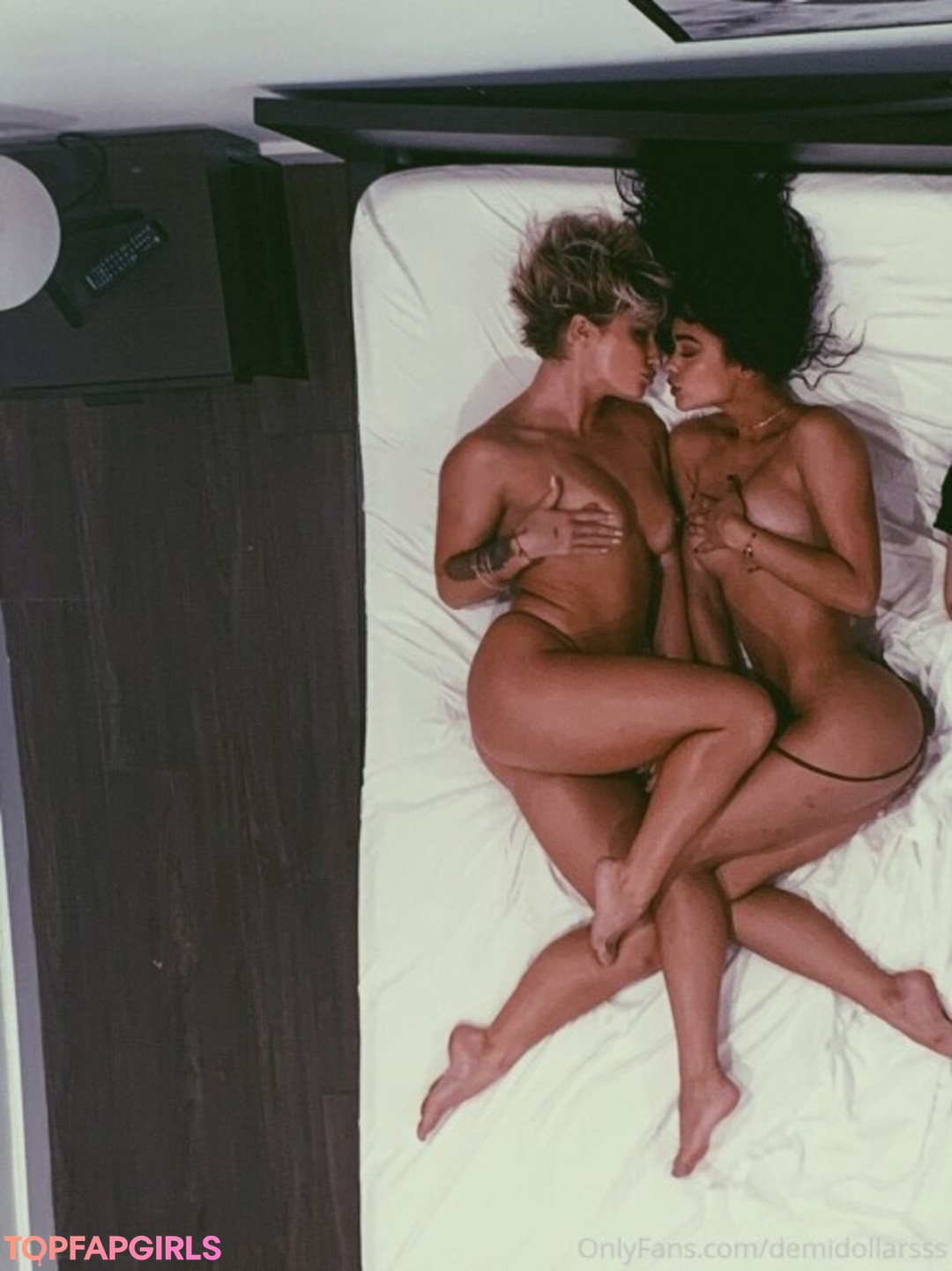 Foto desnuda filtrada de OnlyFans de Demi Dollars #323