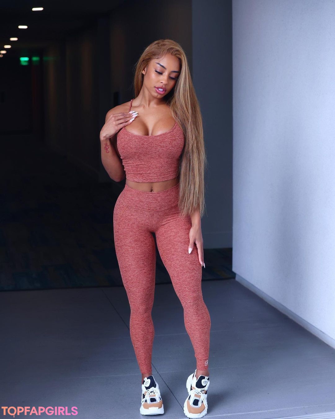 Foto desnuda filtrada de OnlyFans de Qimmah Russo #1043