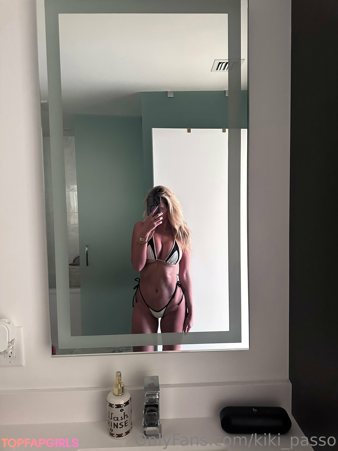 Foto desnuda filtrada de OnlyFans de Kiki Passo #398