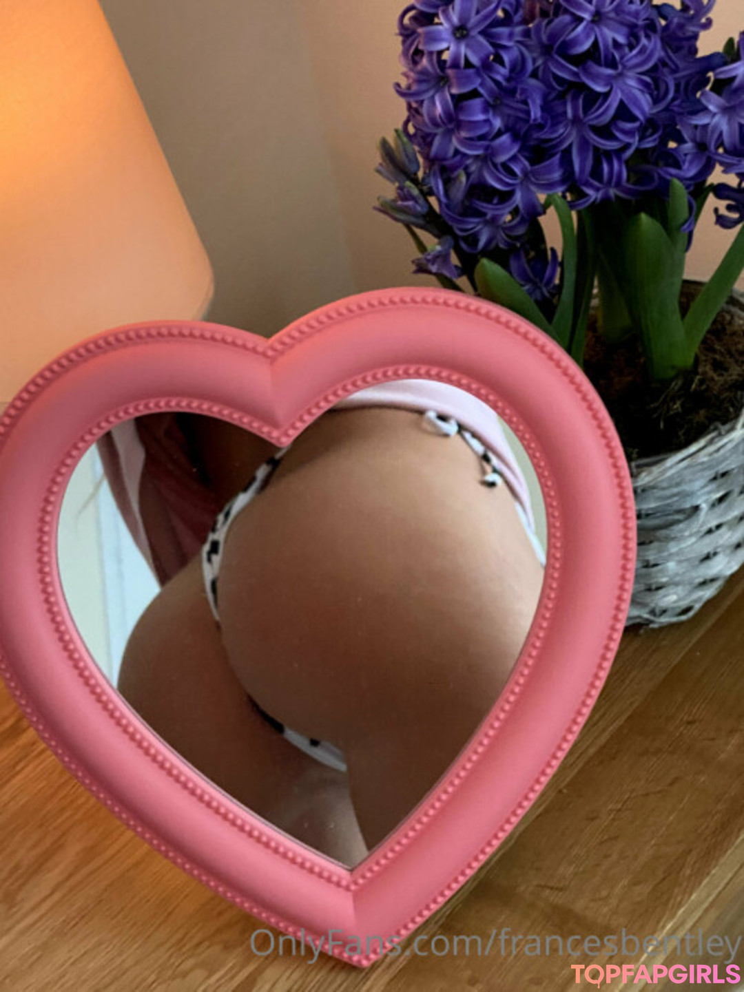 Foto desnuda filtrada de OnlyFans de Frances Bentley #9