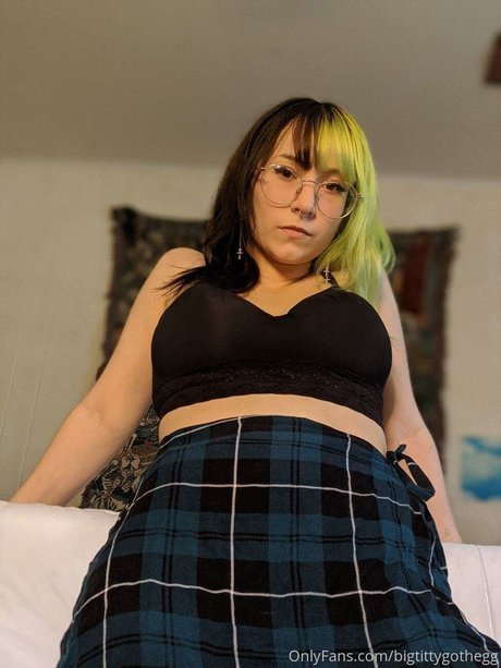 Big titty goth egg