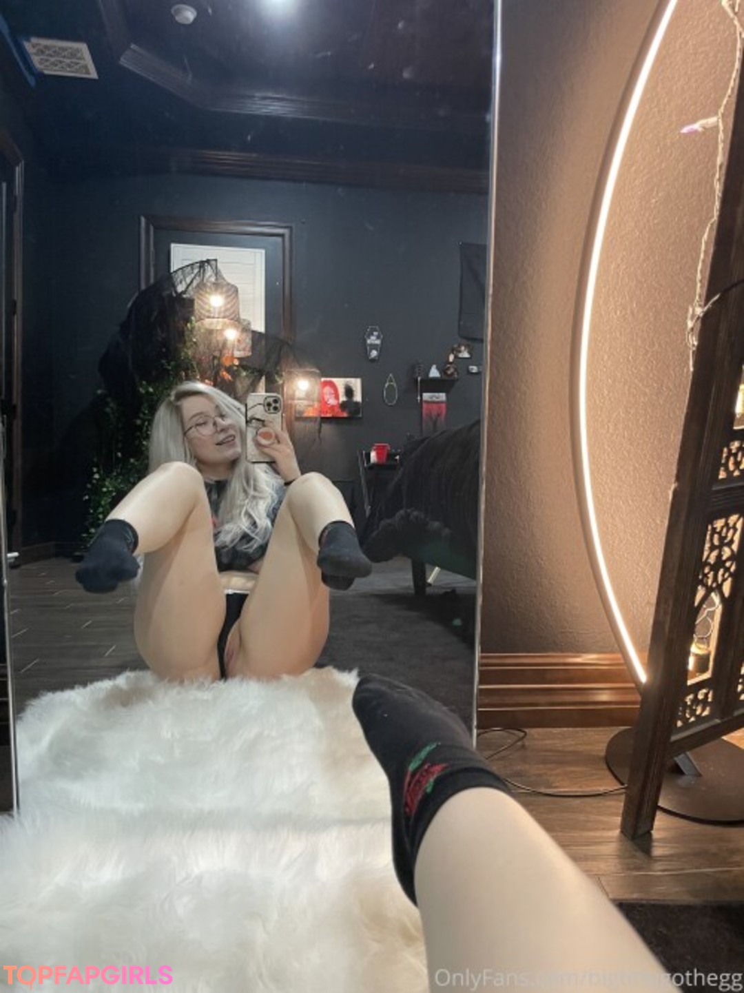 Foto desnuda filtrada de OnlyFans de Bigtittygothegg #353