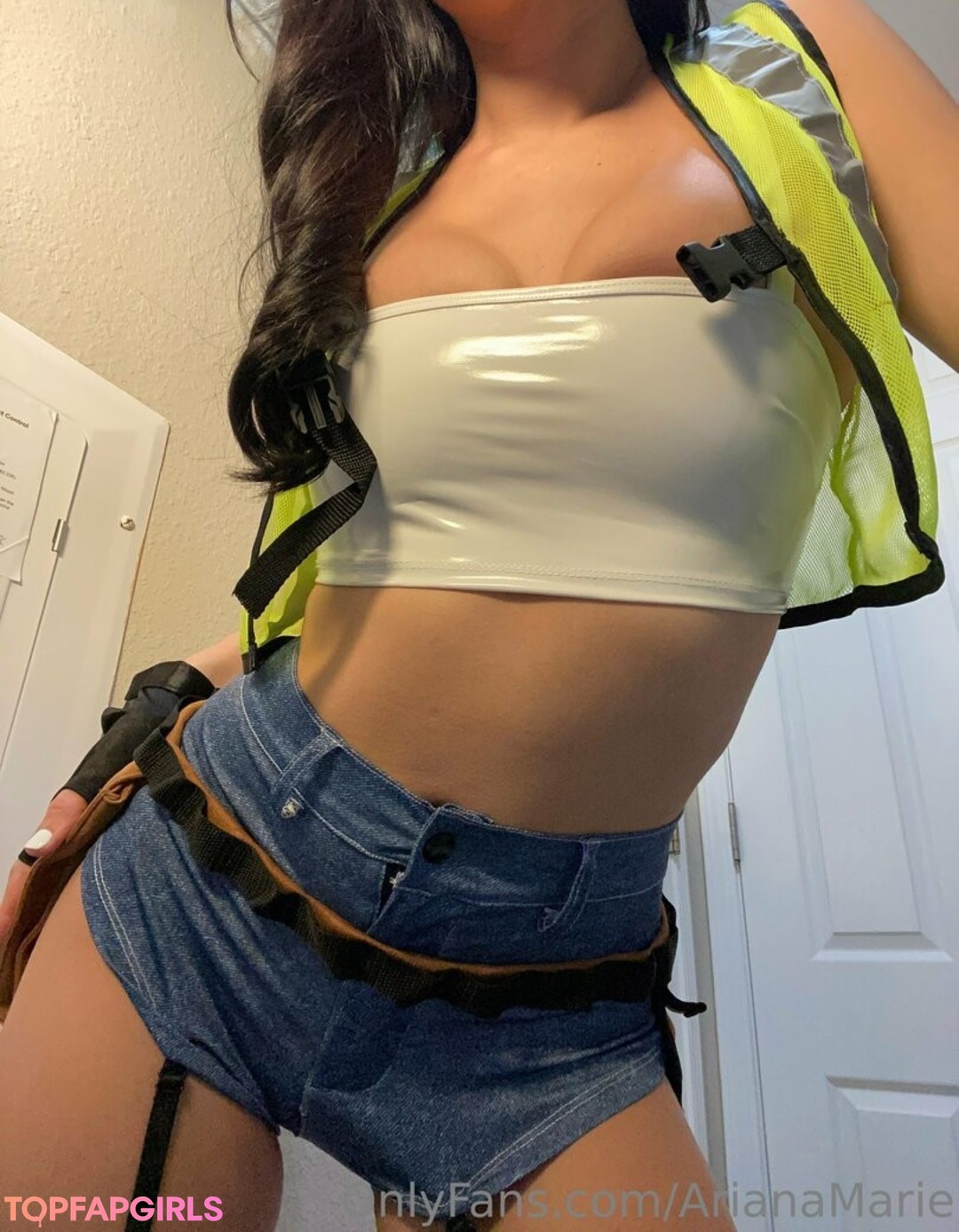 Foto desnuda filtrada de OnlyFans de Ariana Marie #1182