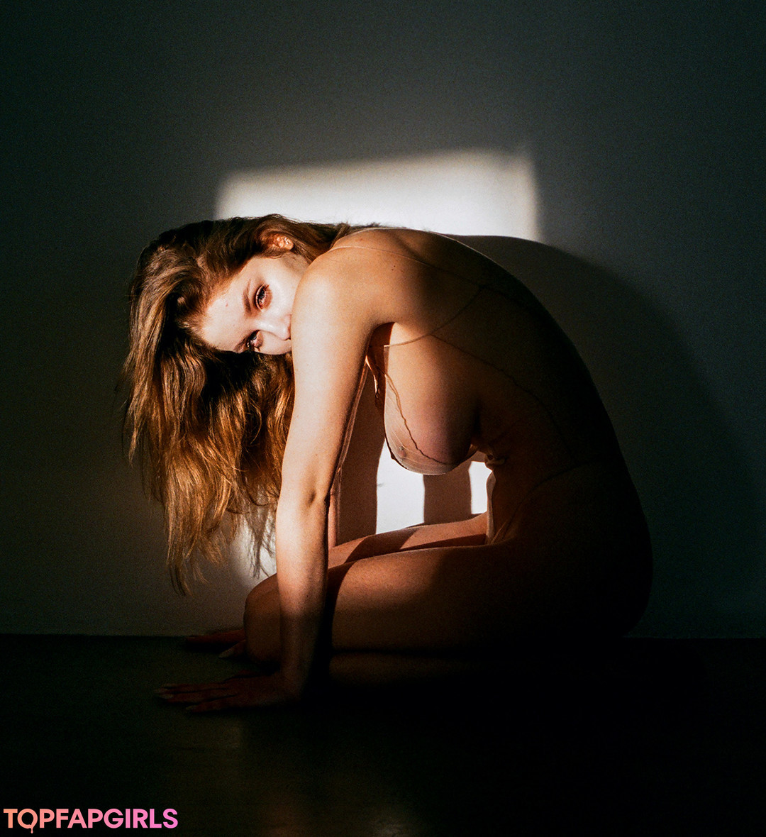 Foto desnuda filtrada de OnlyFans de Mila Amour #728