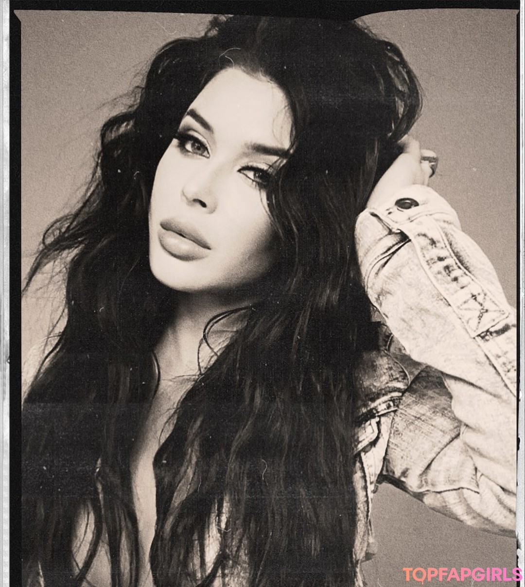 Foto desnuda filtrada de OnlyFans de Renee Olstead #552