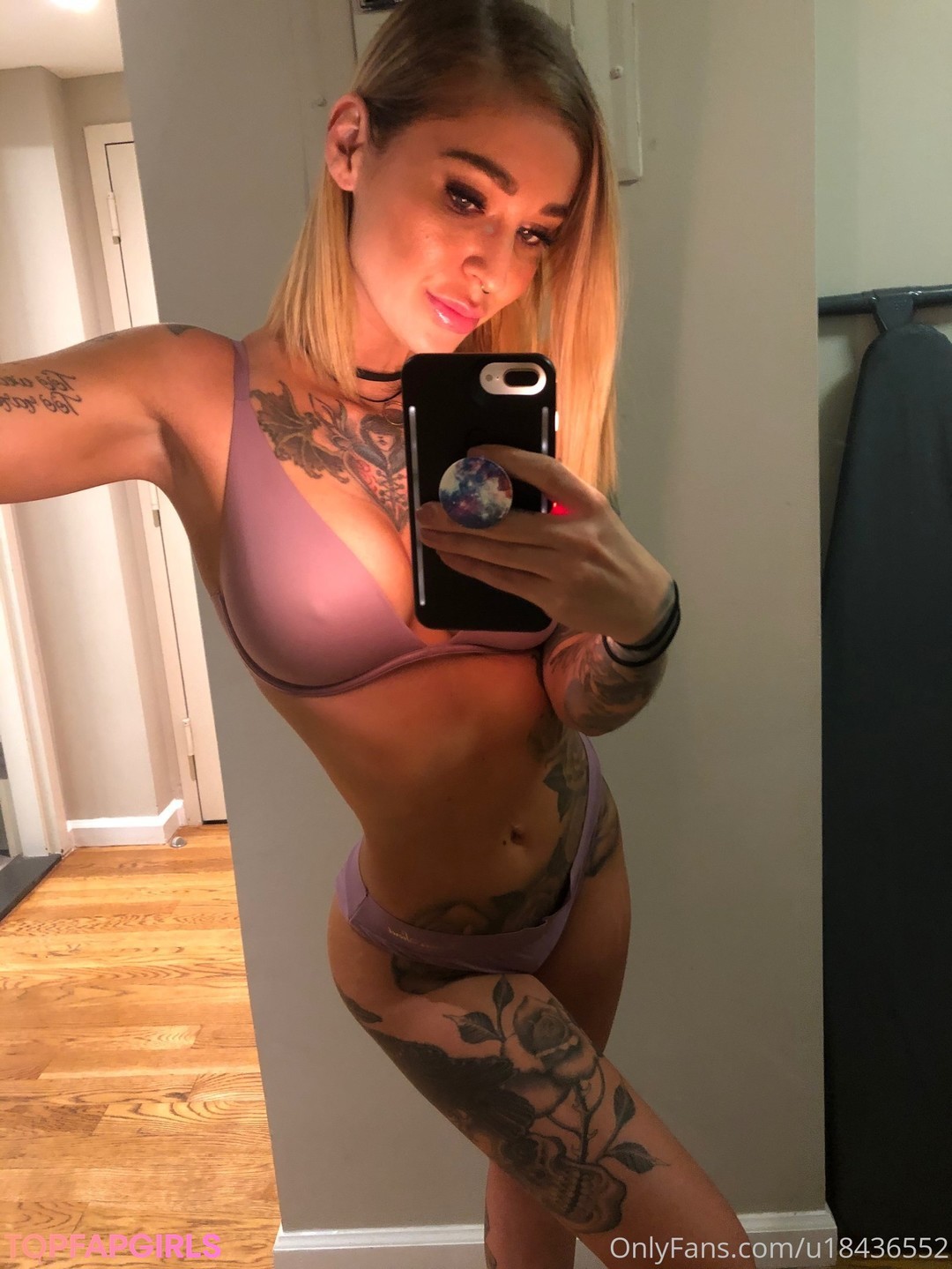 Foto desnuda filtrada de OnlyFans de Kleio Valentien #1067
