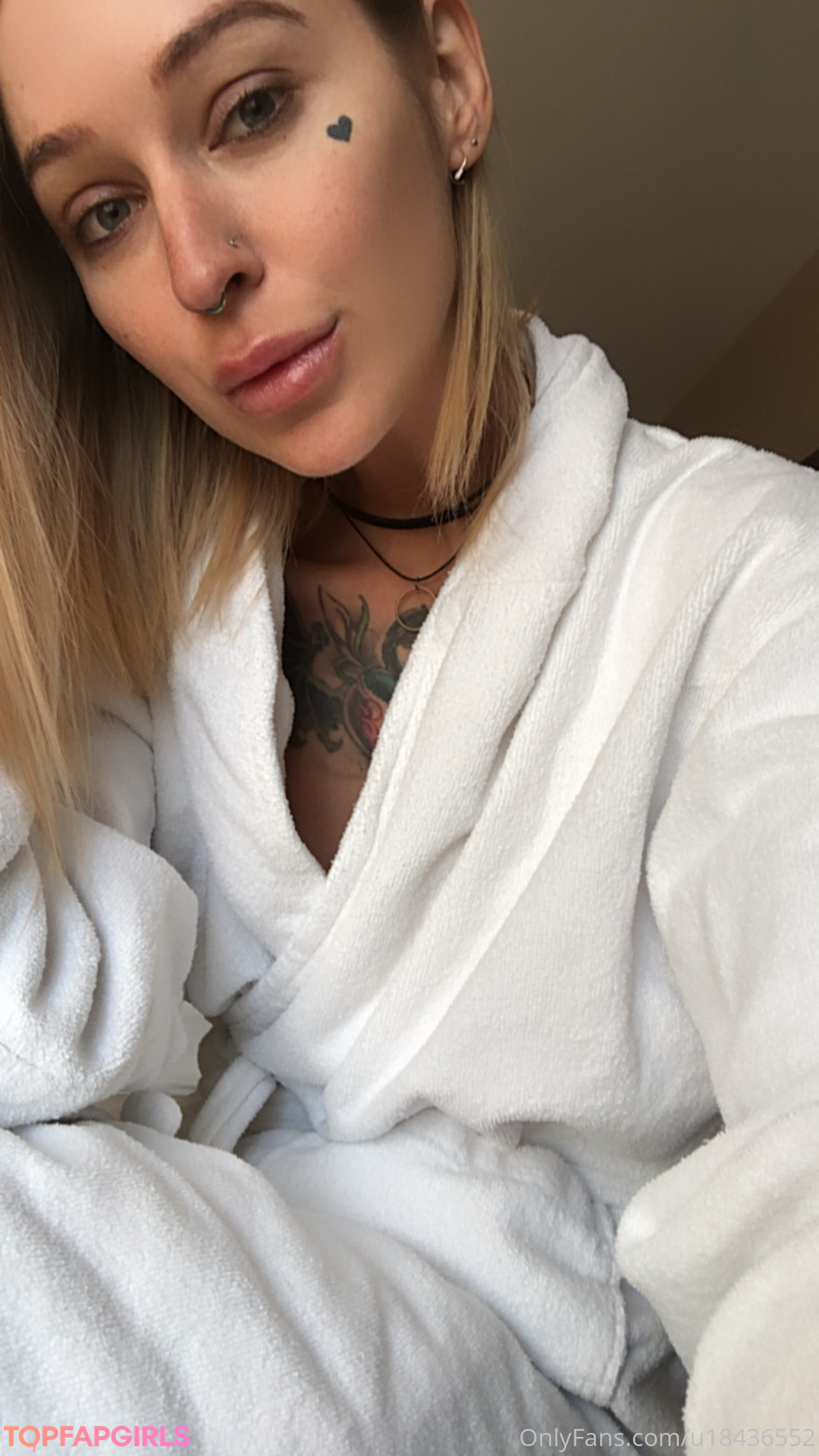 Foto desnuda filtrada de OnlyFans de Kleio Valentien #1084