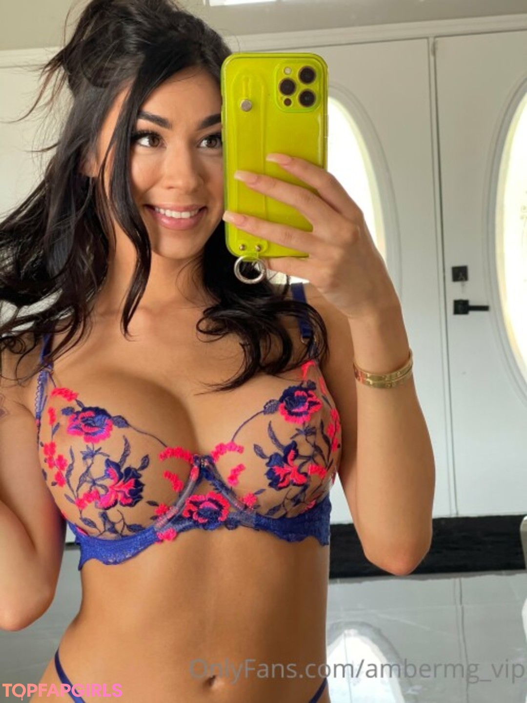 Foto desnuda filtrada de OnlyFans de Amber Marie #456 Foto desnuda filtrada de OnlyFans de Amber Marie #456