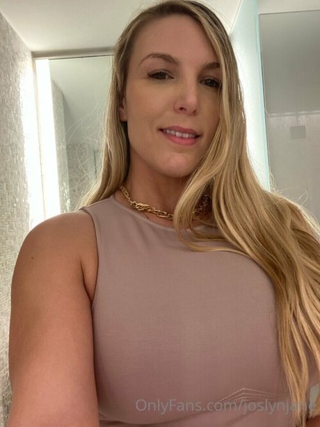 Joslyn Jane