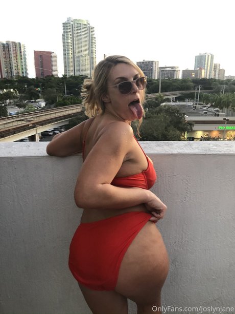 Joslyn Jane