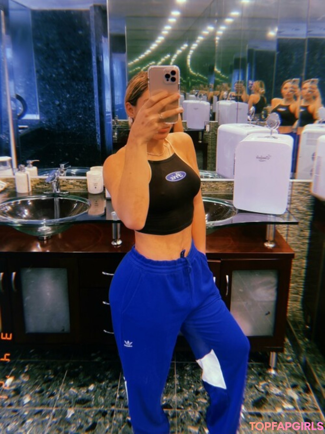 Foto desnuda filtrada de OnlyFans de Abella Danger #218 Foto desnuda filtrada de OnlyFans de Abella Danger #218