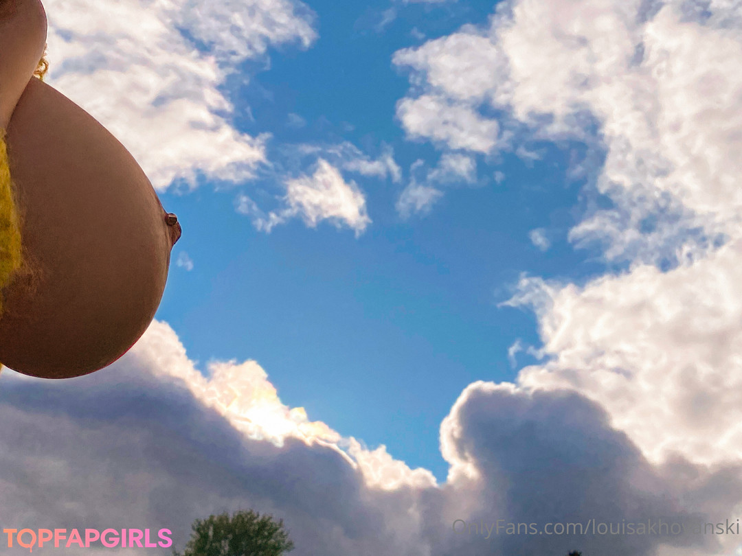 Foto desnuda filtrada de OnlyFans de Louisa Khovanski #367