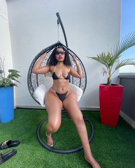 Xoli Mfeka
