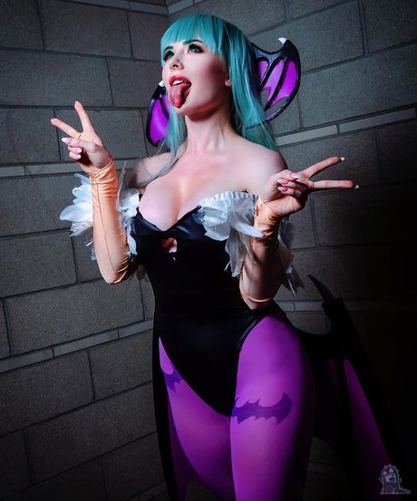 Jenna Lynn Meowri