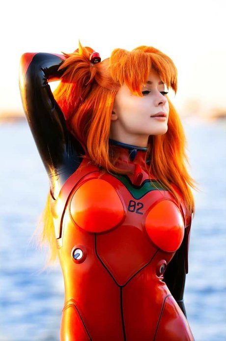Jenna Lynn Meowri