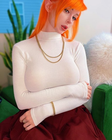 Jenna Lynn Meowri