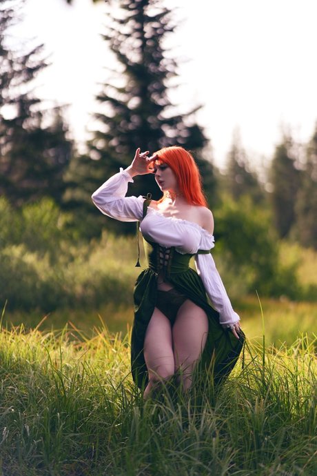 Jenna Lynn Meowri