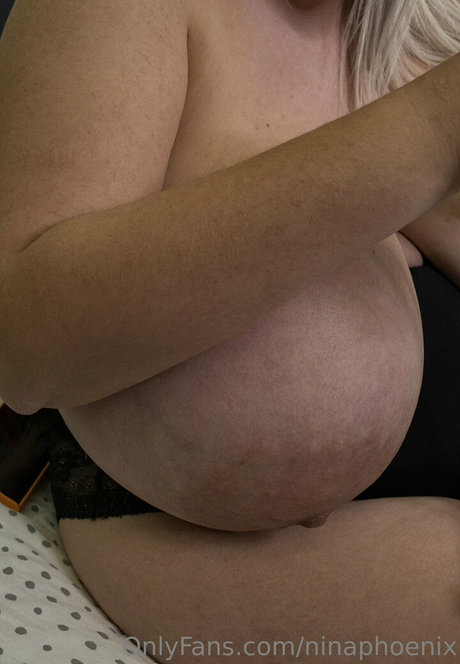 NinaPhoenix