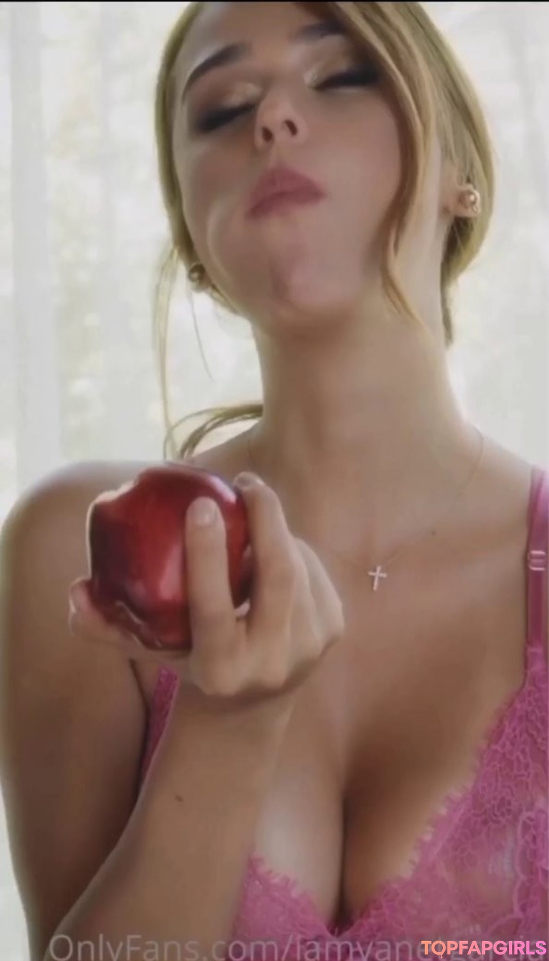 Foto desnuda filtrada de OnlyFans de Yanet Garcia #150