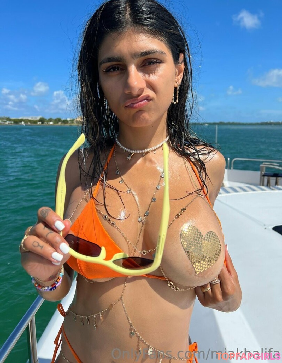 Foto desnuda filtrada de OnlyFans de Mia Khalifa #2014