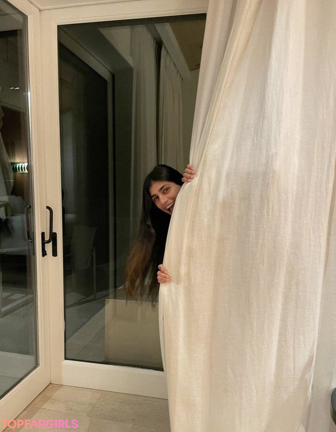 Foto desnuda filtrada de OnlyFans de Mia Khalifa #244