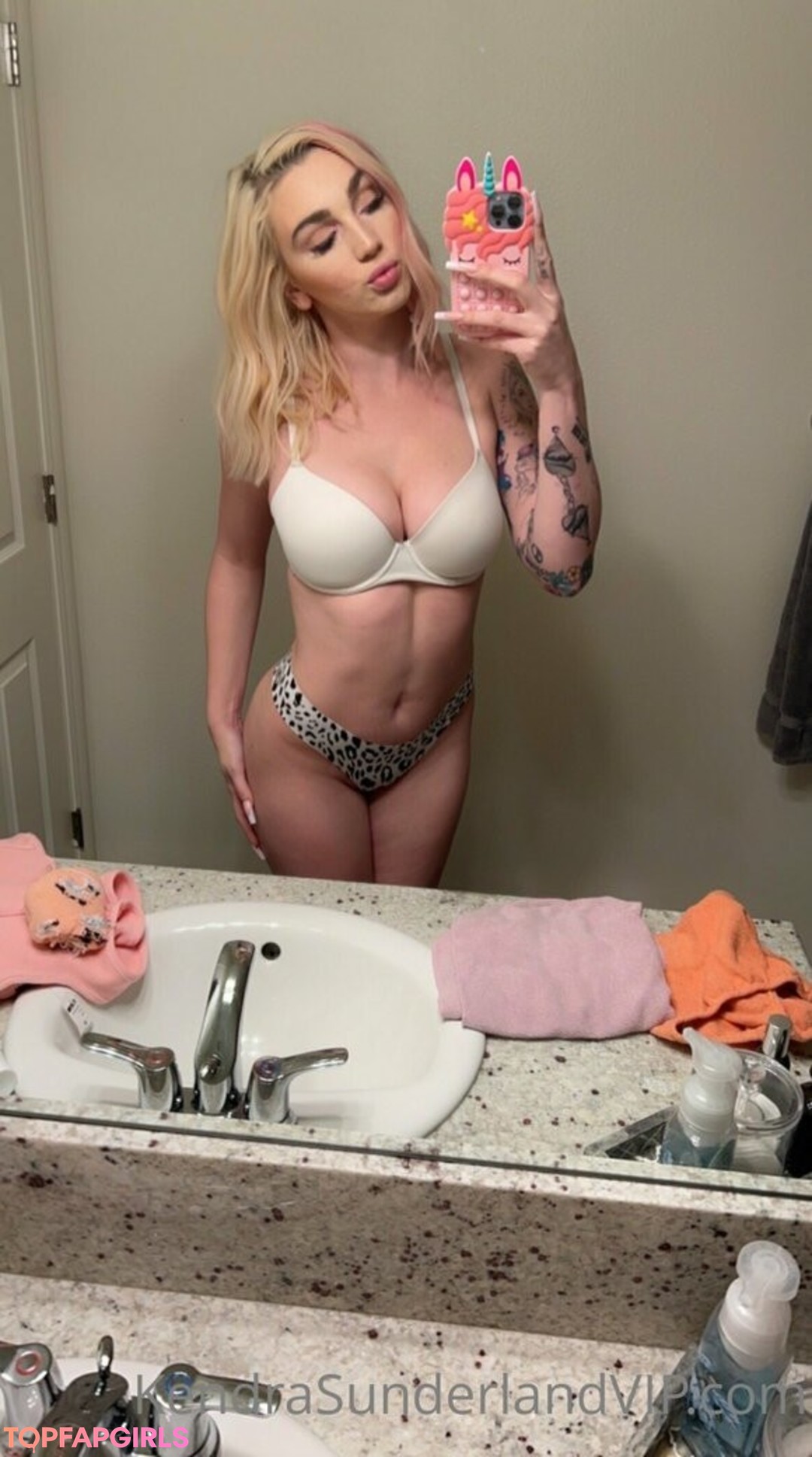 Foto desnuda filtrada de OnlyFans de Kendra Sunderland #581