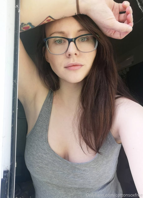 Foto desnuda filtrada de OnlyFans de Alice Cotton Sox