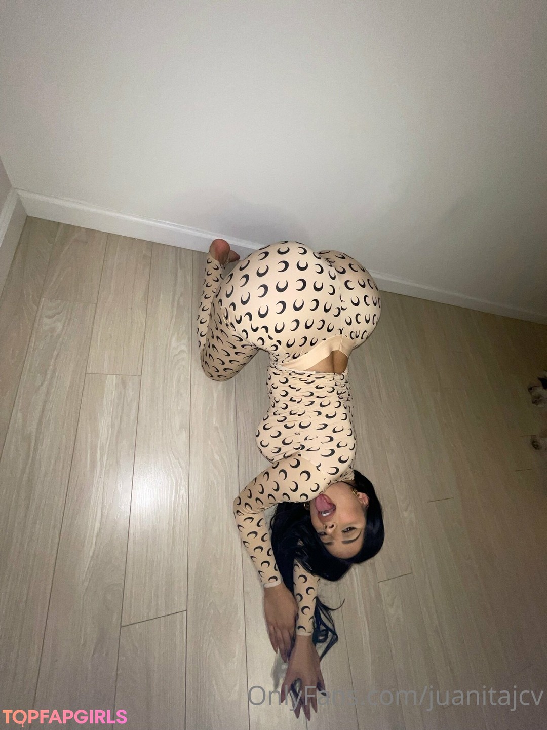 Foto desnuda filtrada de OnlyFans de Juanita Belle #295 Foto desnuda filtrada de OnlyFans de Juanita Belle #295