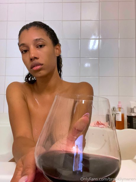 Brookliyn Wren