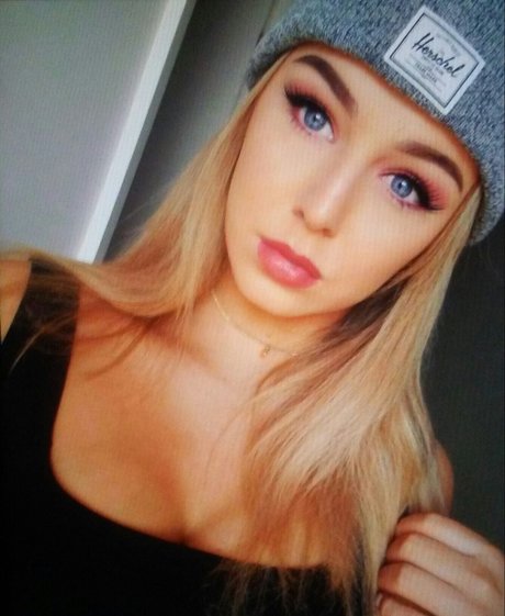 Mikafans