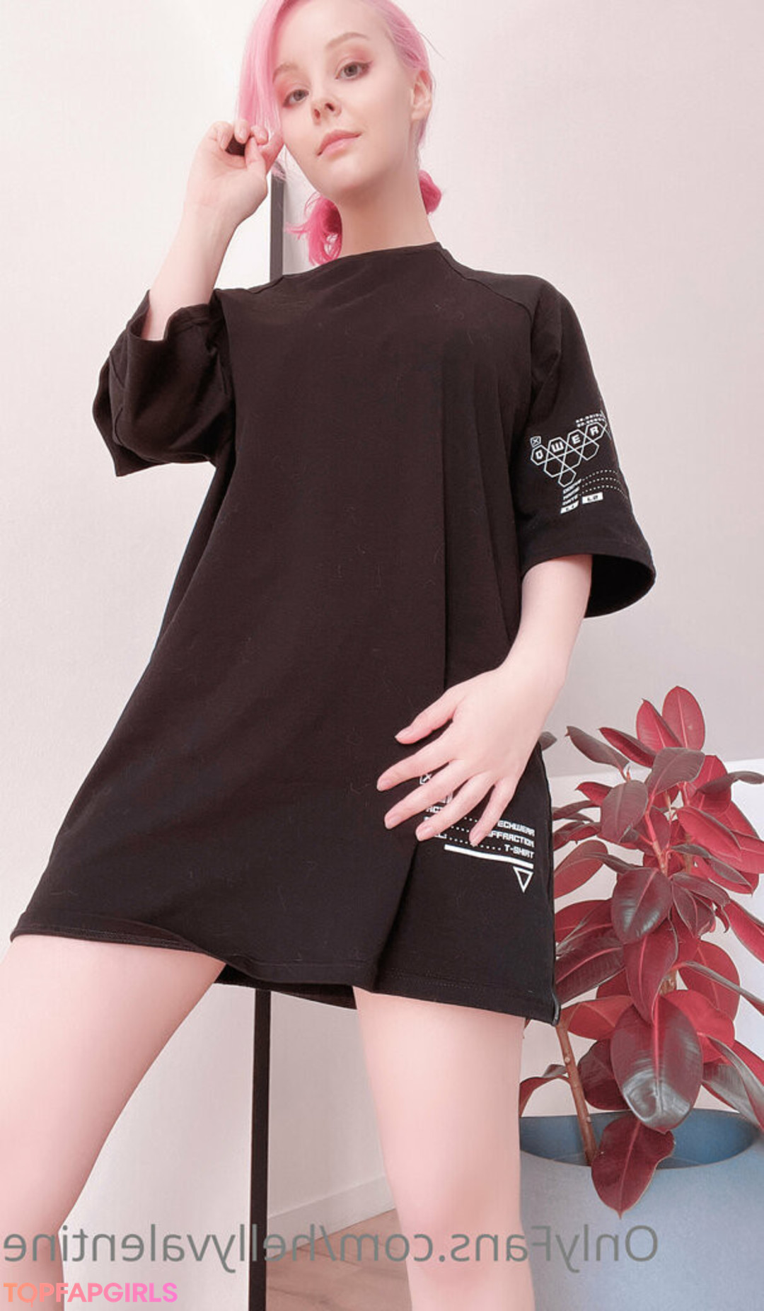 Foto desnuda filtrada de OnlyFans de Disharmonica #1452 Foto desnuda filtrada de OnlyFans de Disharmonica #1452