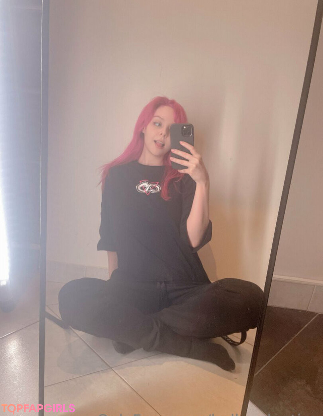 Foto desnuda filtrada de OnlyFans de Disharmonica #7243