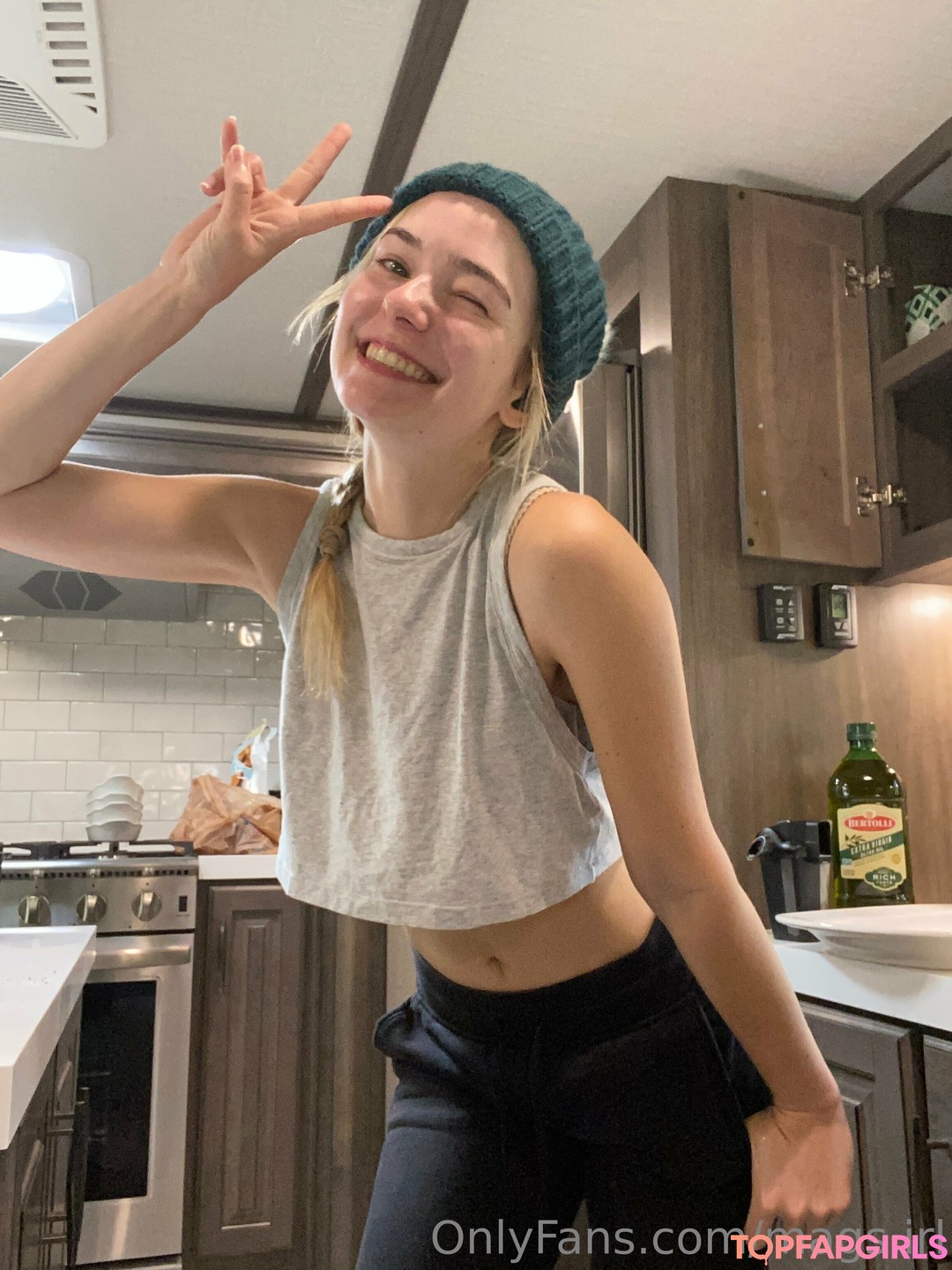 Foto desnuda filtrada de OnlyFans de Omgcosplay #548 Foto desnuda filtrada de OnlyFans de Omgcosplay #548