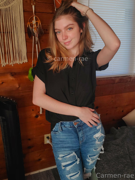 Foto desnuda filtrada de OnlyFans de Carmenrae