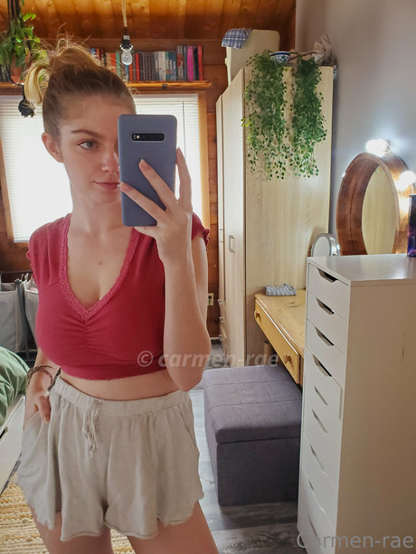 Carmen-rae