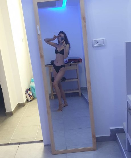 Foto desnuda filtrada de OnlyFans de Daniella