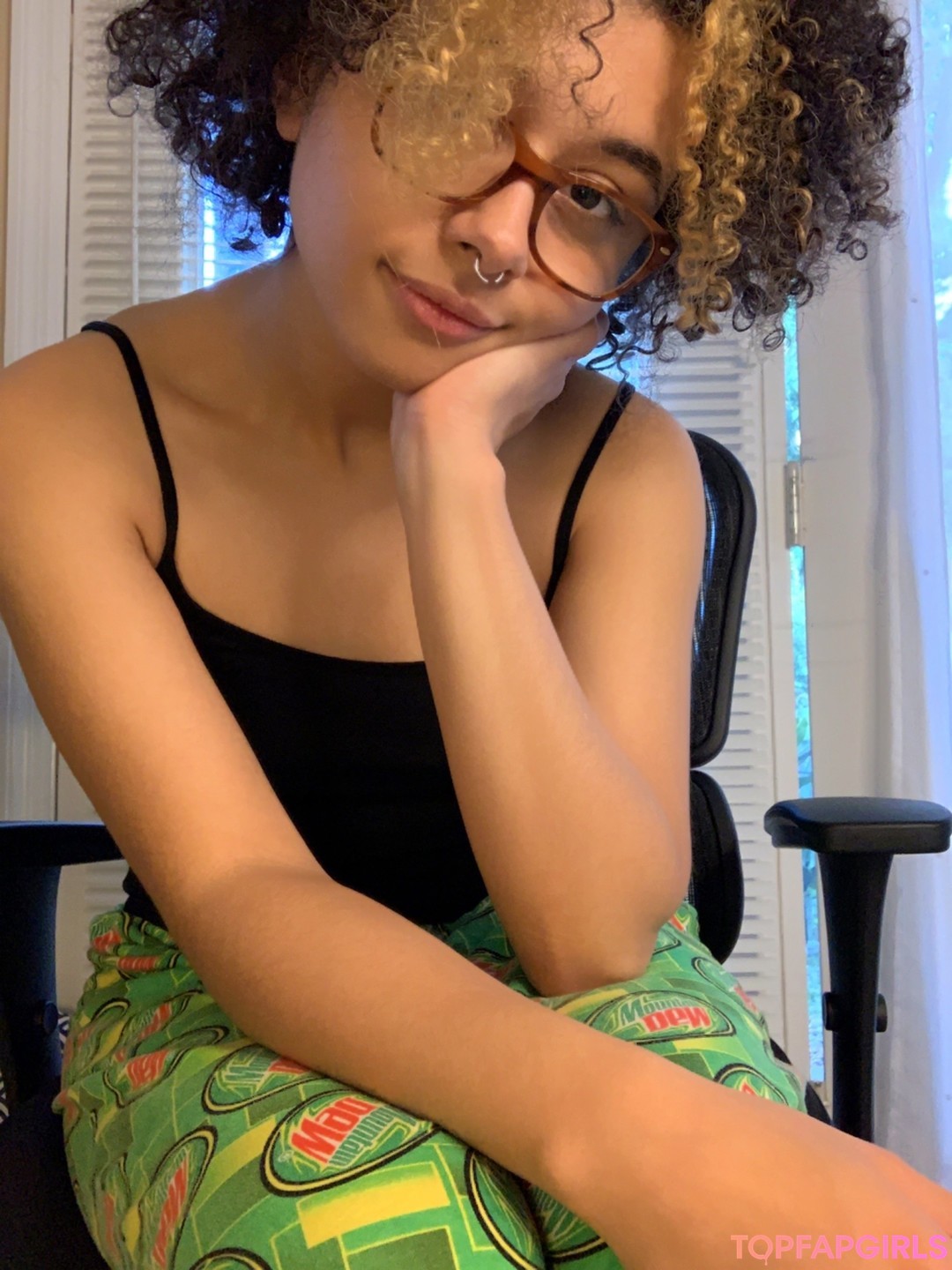 Foto desnuda filtrada de OnlyFans de Irlupdog #178