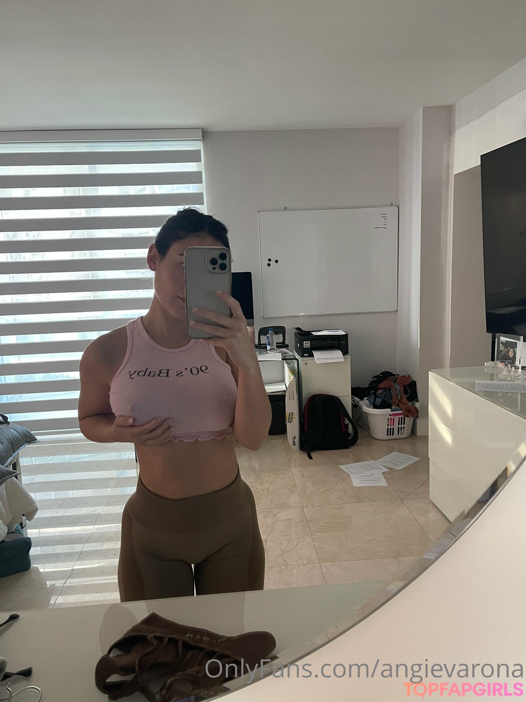 Foto desnuda filtrada de OnlyFans de Angie Varona #112