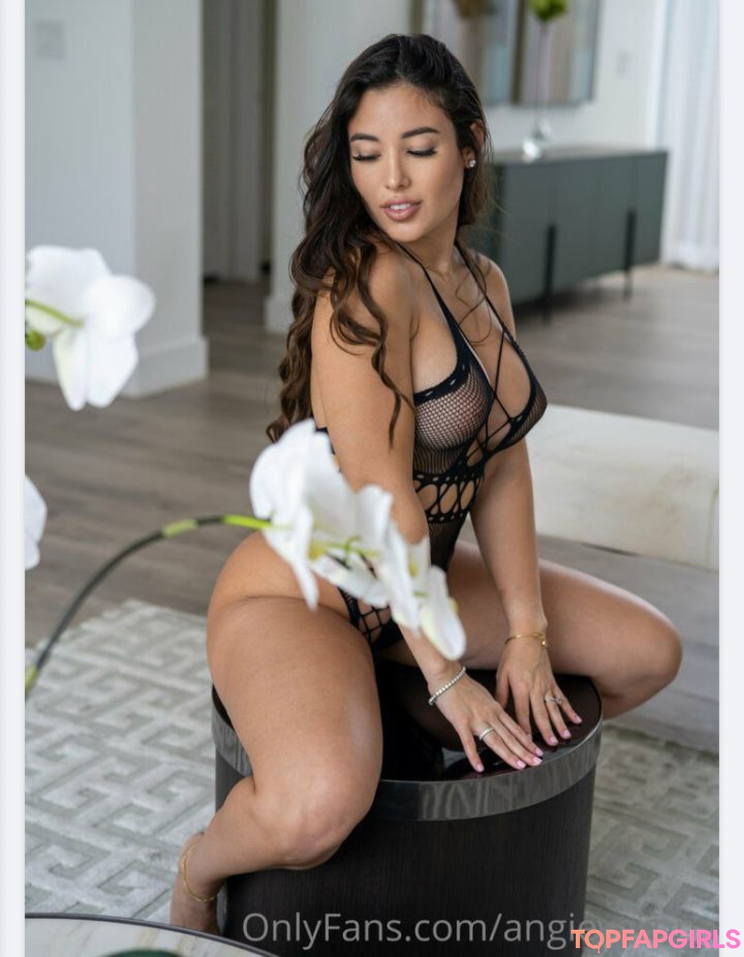 Foto desnuda filtrada de OnlyFans de Angie Varona #290