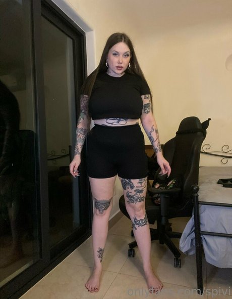 Foto desnuda filtrada de OnlyFans de Spivi