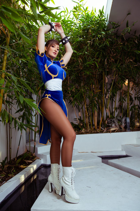 Holly Wolf