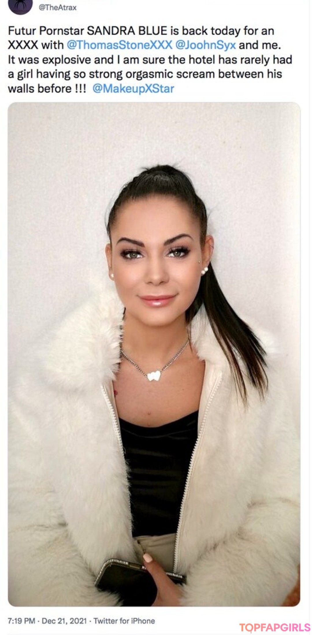 Foto desnuda filtrada de OnlyFans de Buczkulili #1084