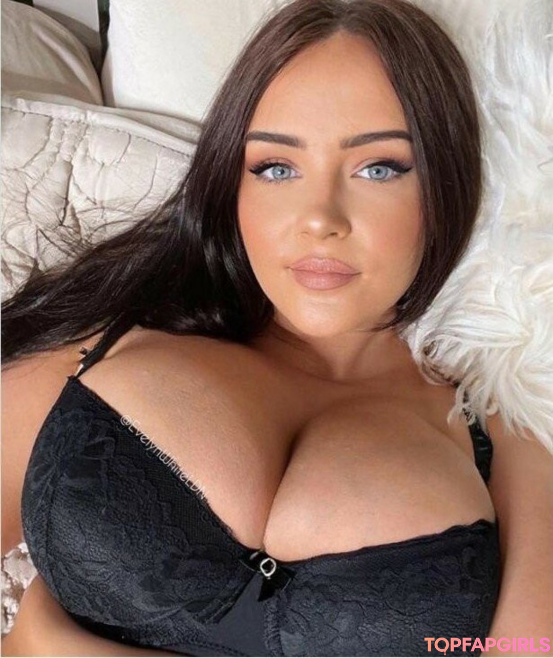 Foto desnuda filtrada de OnlyFans de Evelyn White #124