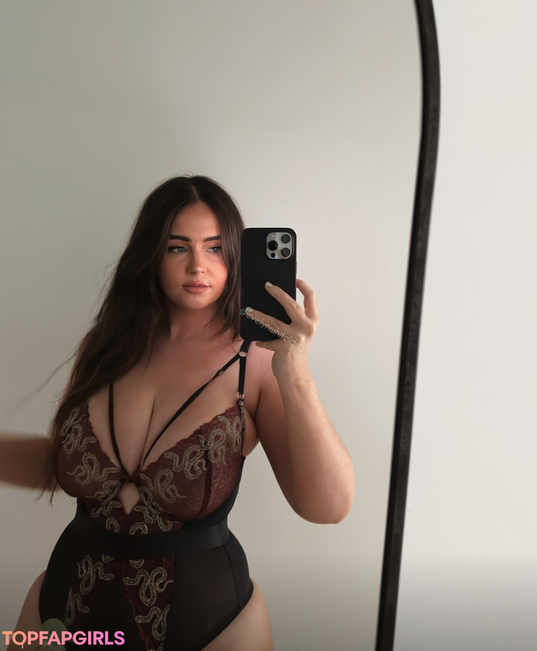 Foto desnuda filtrada de OnlyFans de Evelyn White #422