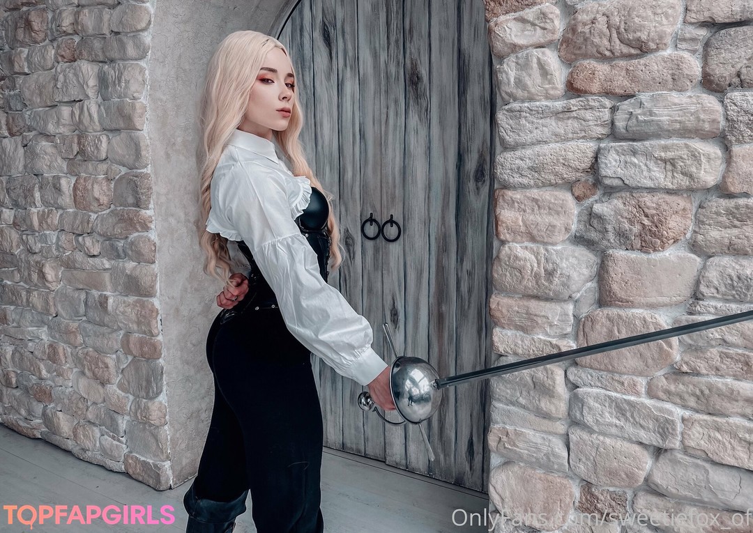 Foto desnuda filtrada de OnlyFans de Sweetie Fox #2597