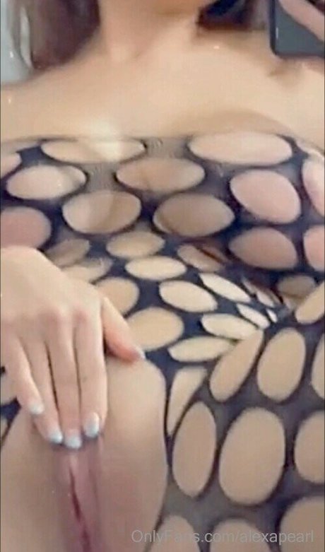 Alexa Pearl