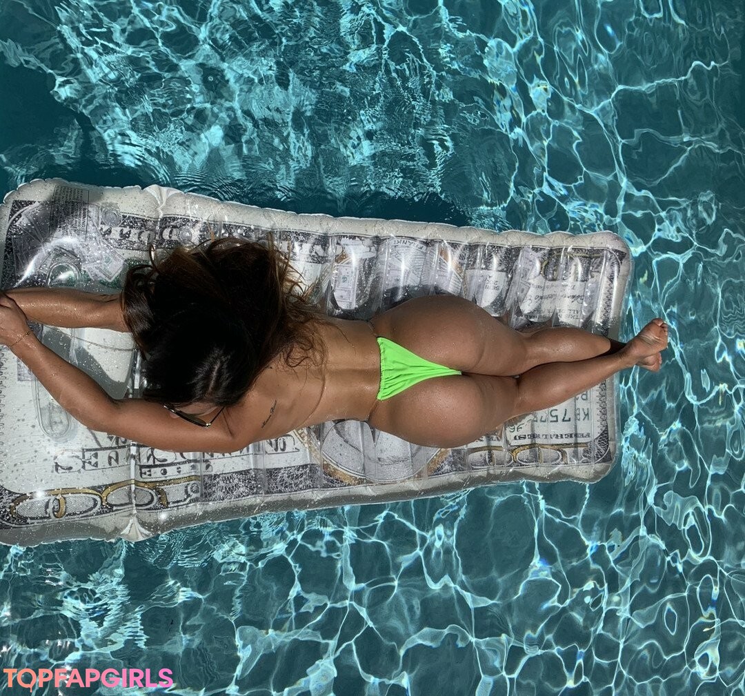 Foto desnuda filtrada de OnlyFans de Kelsi Monroe #492