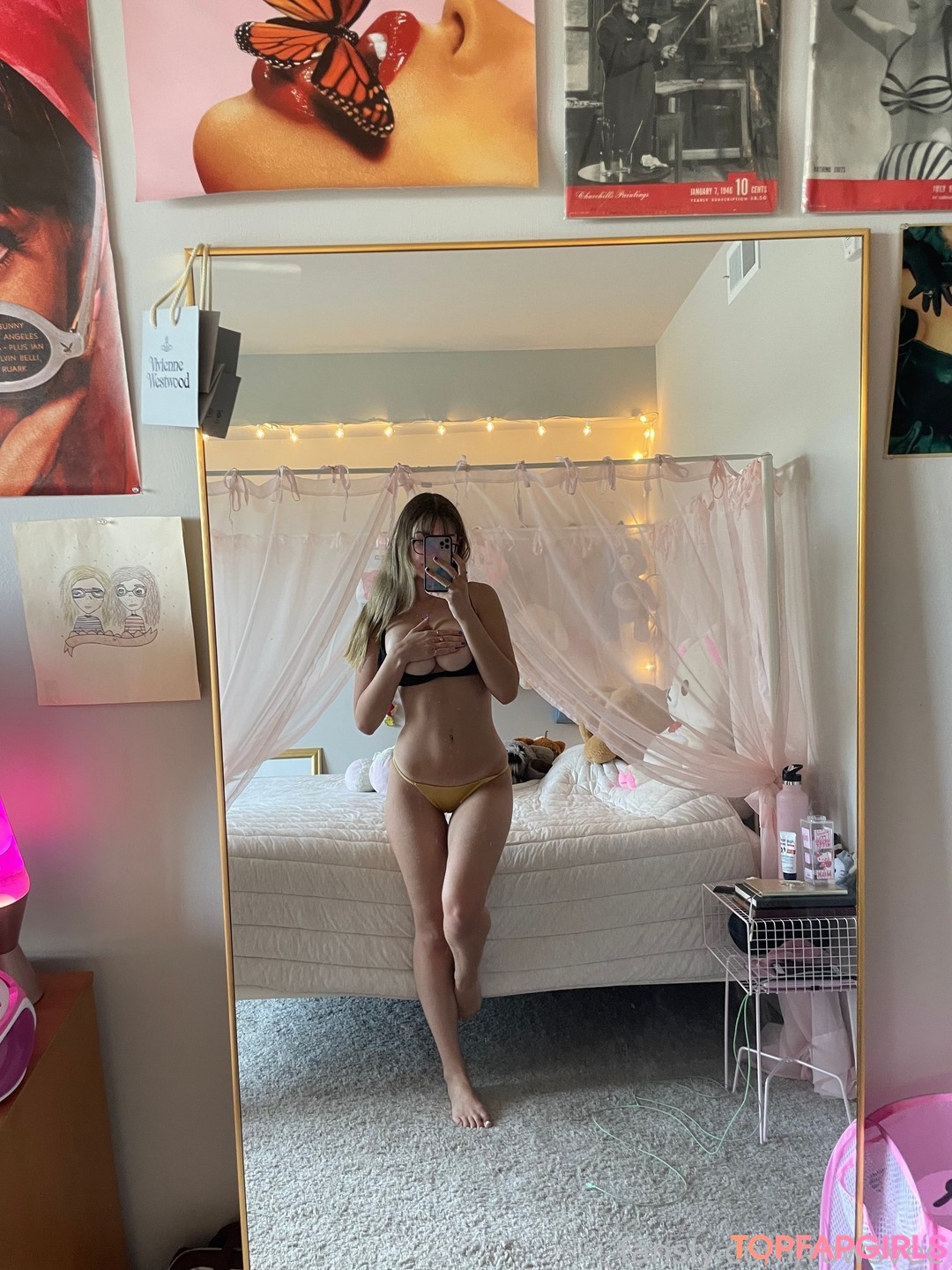 Foto desnuda filtrada de OnlyFans de Rowsvee #112