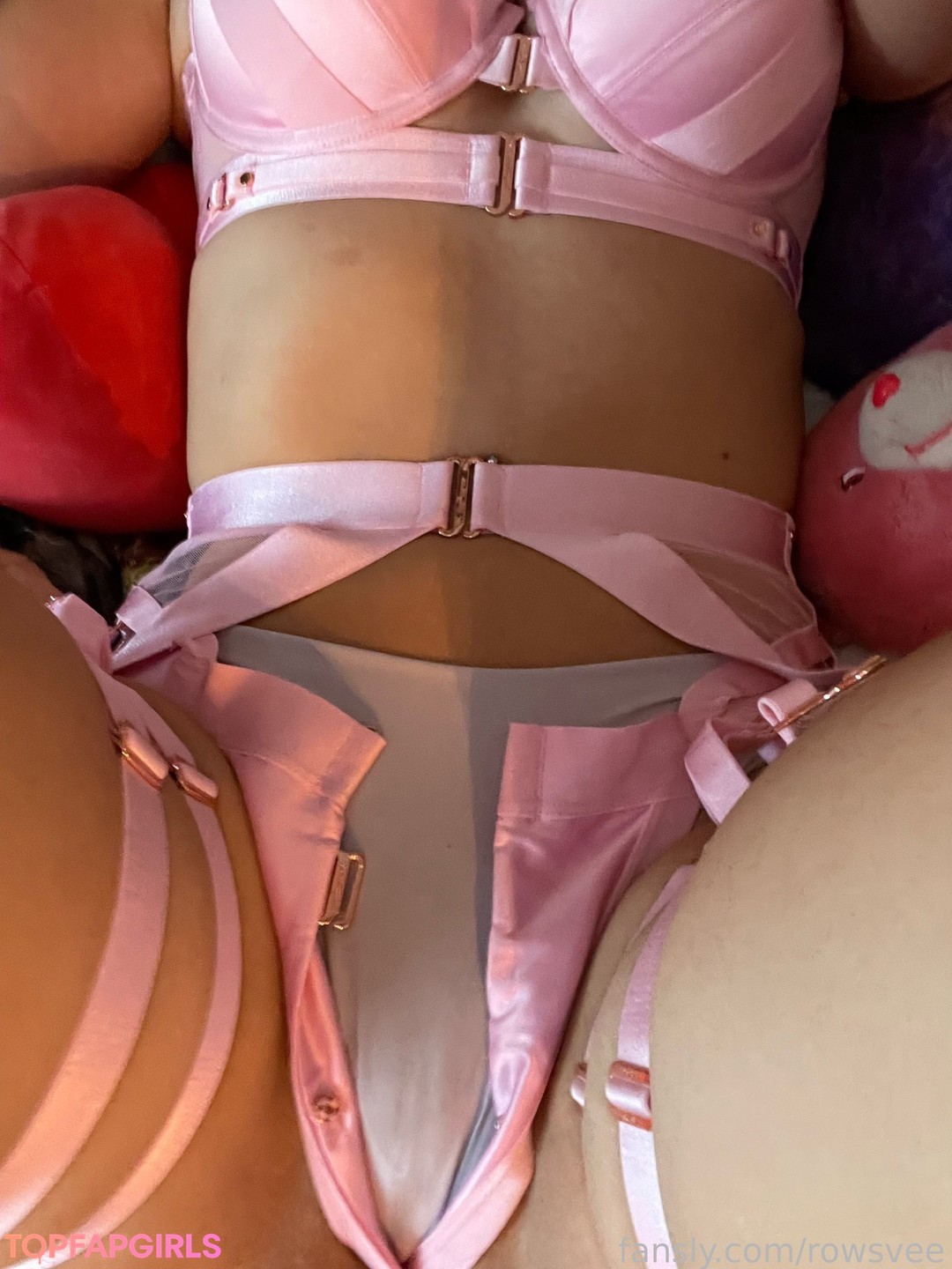 Foto desnuda filtrada de OnlyFans de Rowsvee #1142