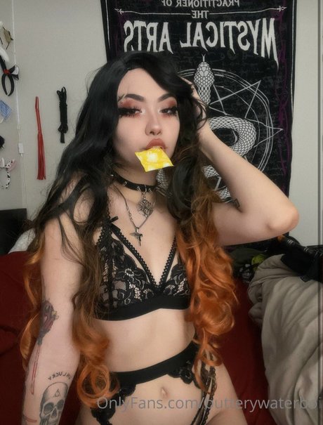 Emi Bunny